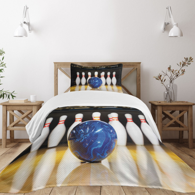 Blue Ball on Lane Bedspread Set