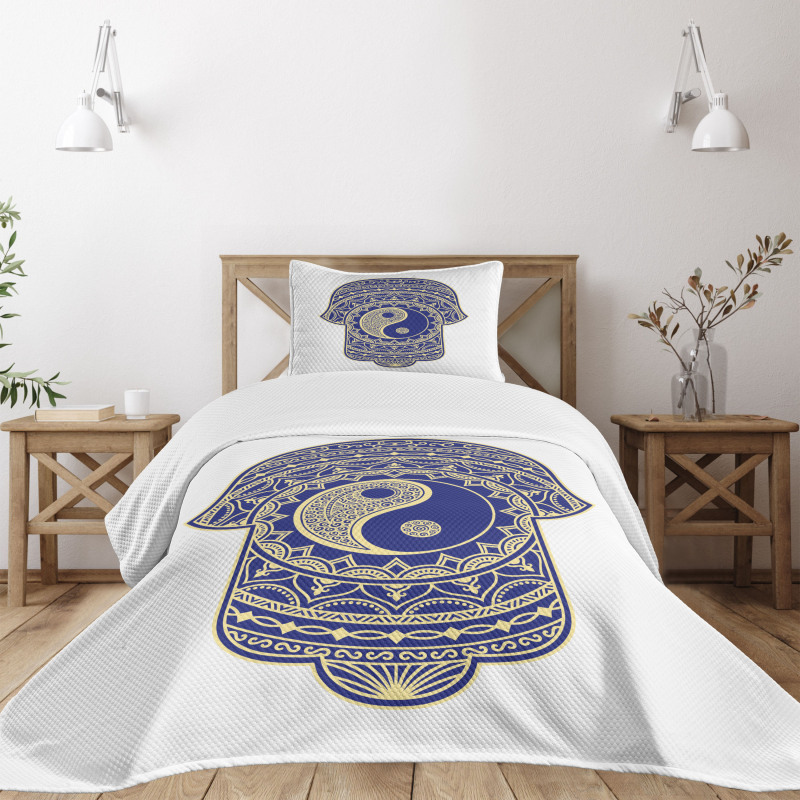 Japanese Ying Yang Bedspread Set