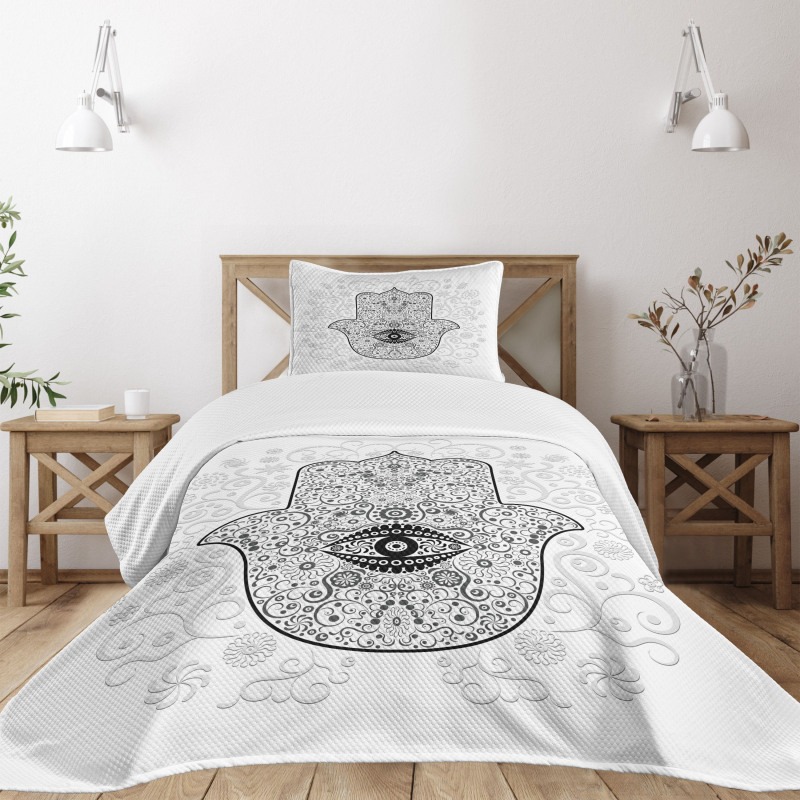 Protection Sign Luck Bedspread Set