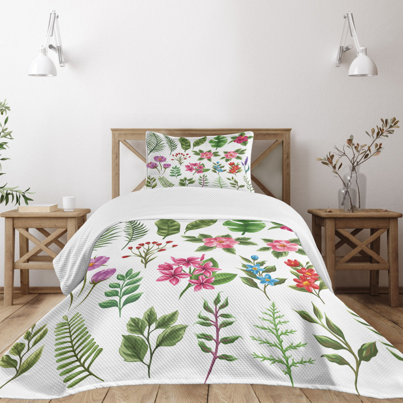 Exotic Flowers and Ferns Bedspread Set