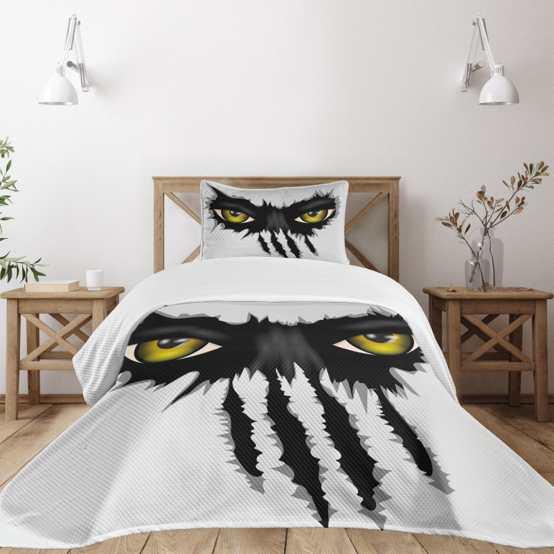 Evil Eyes Black Cat Danger Bedspread Set