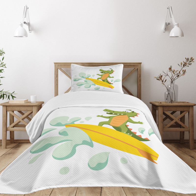 Crocodile Bedspread Set