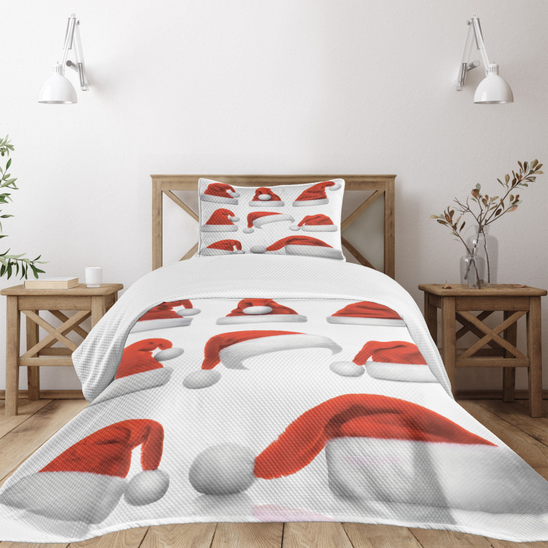 Santa Hats Pattern Bedspread Set