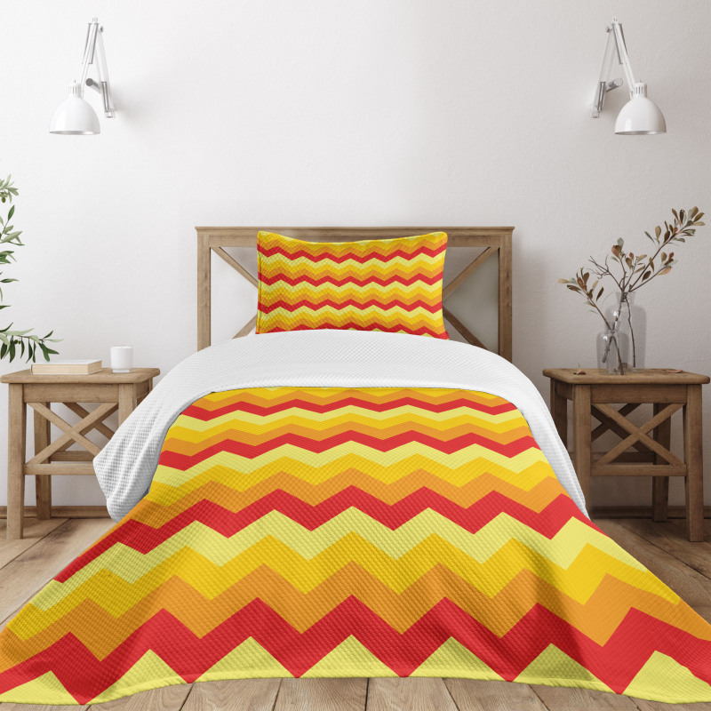 Warm Color Arrow Bedspread Set