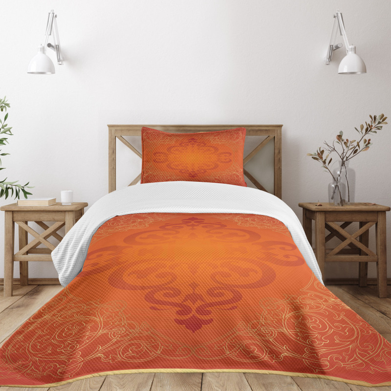 Royal Antique Motifs Bedspread Set