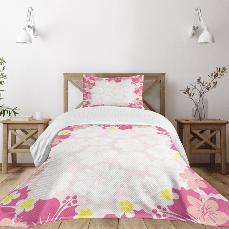 Abstract Hibiscus Nature Bedspread Set