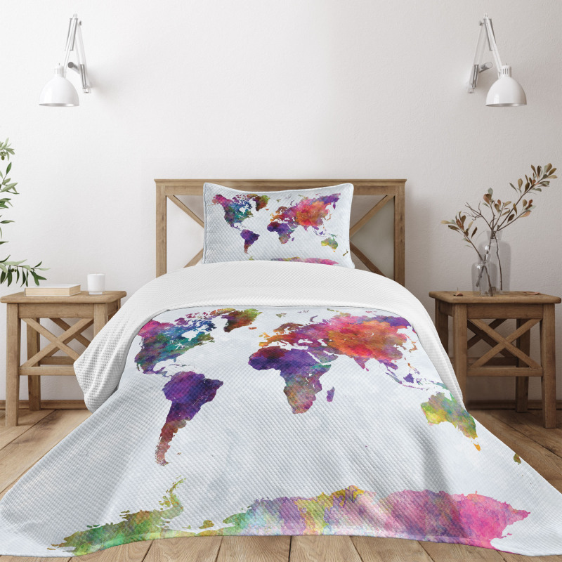 Colorful World Map Bedspread Set