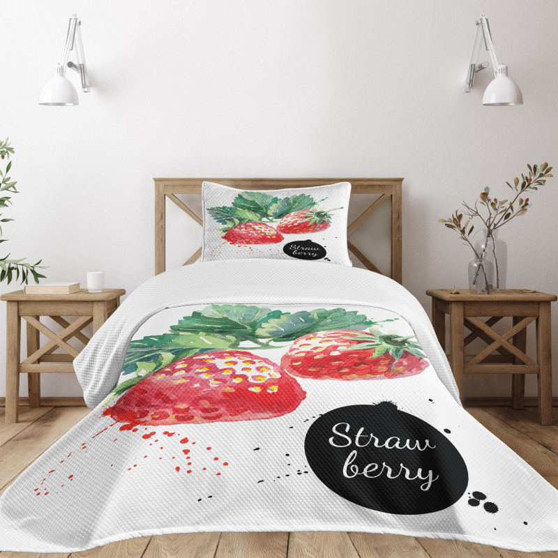 Appetizing Strawberries Bedspread Set