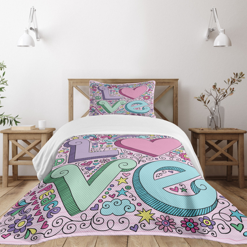 3D Lettering Groovy Bedspread Set