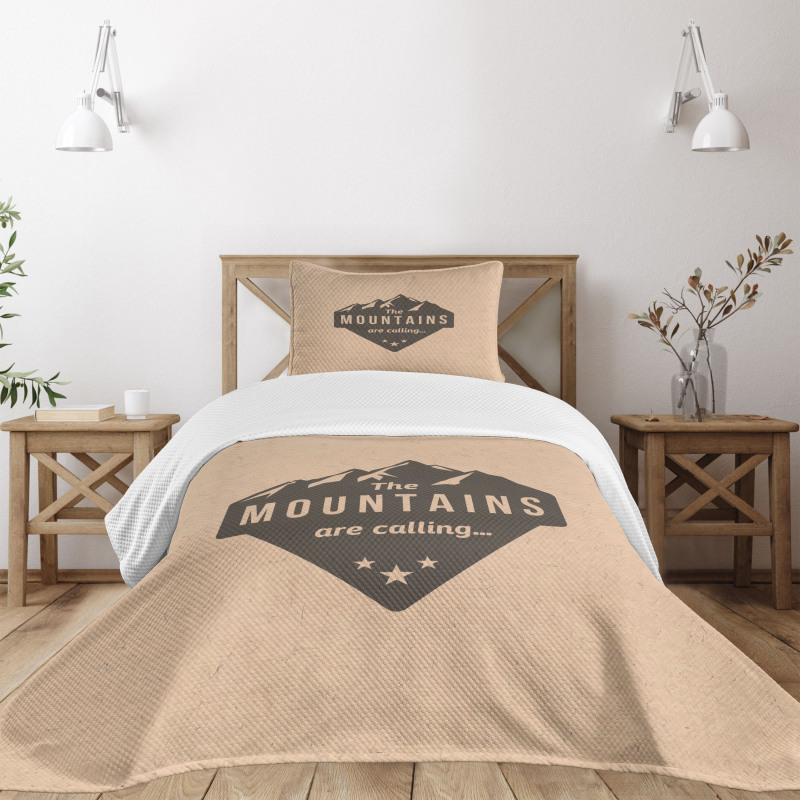 Climbing Journey Art Bedspread Set