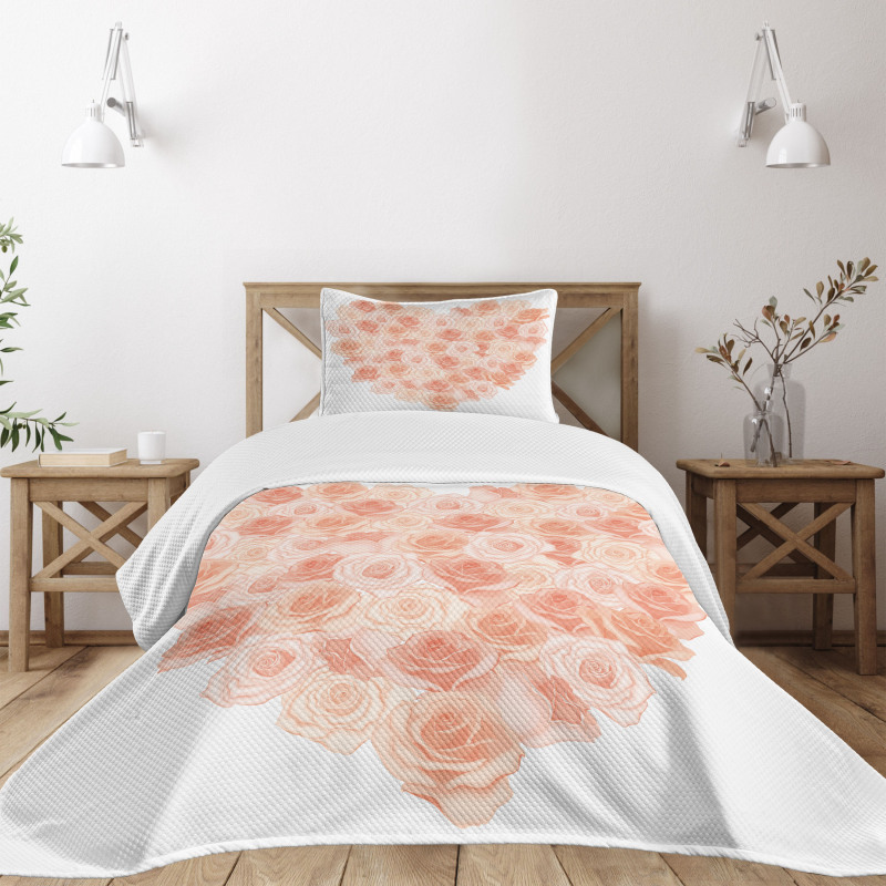 Heart Shaped Blossoms Bedspread Set