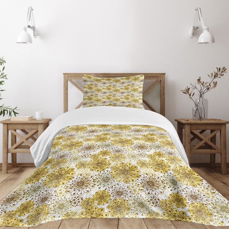 Blossoms Bedspread Set