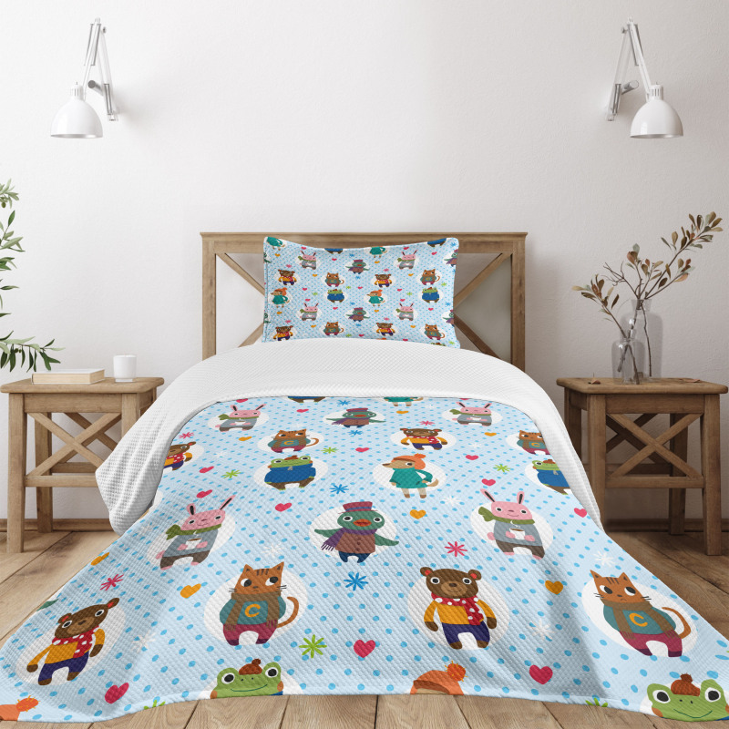 Animals Winter Clothing Bedspread Set
