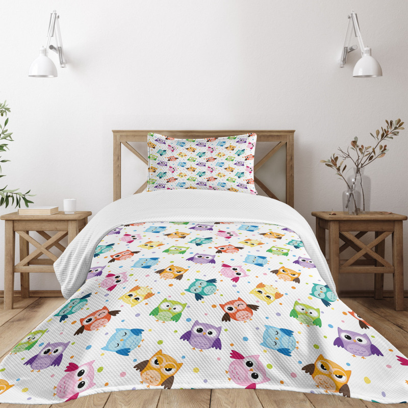 Owls Face Expressions Bedspread Set