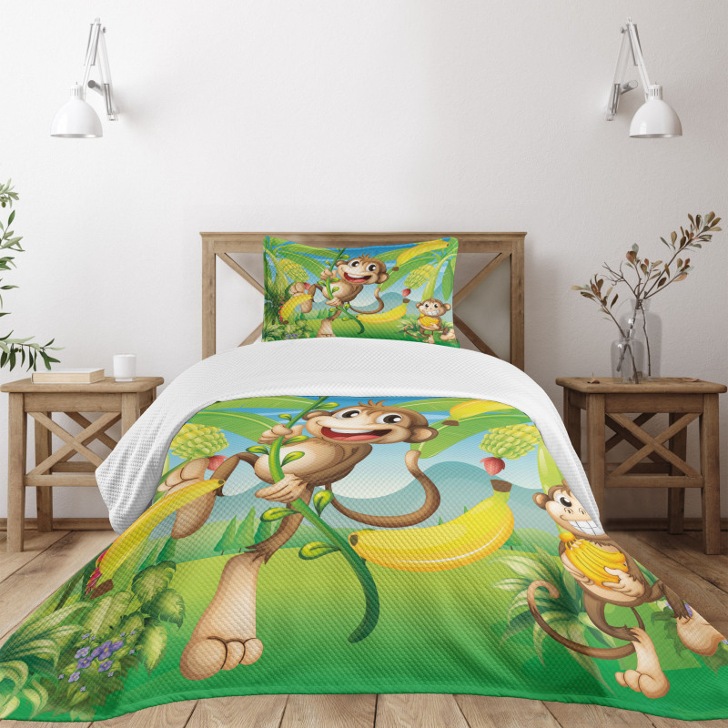 2 Monkeys and Bananas Bedspread Set