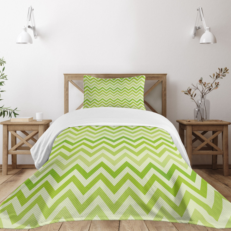 Traditional Chevron Bedspread Set