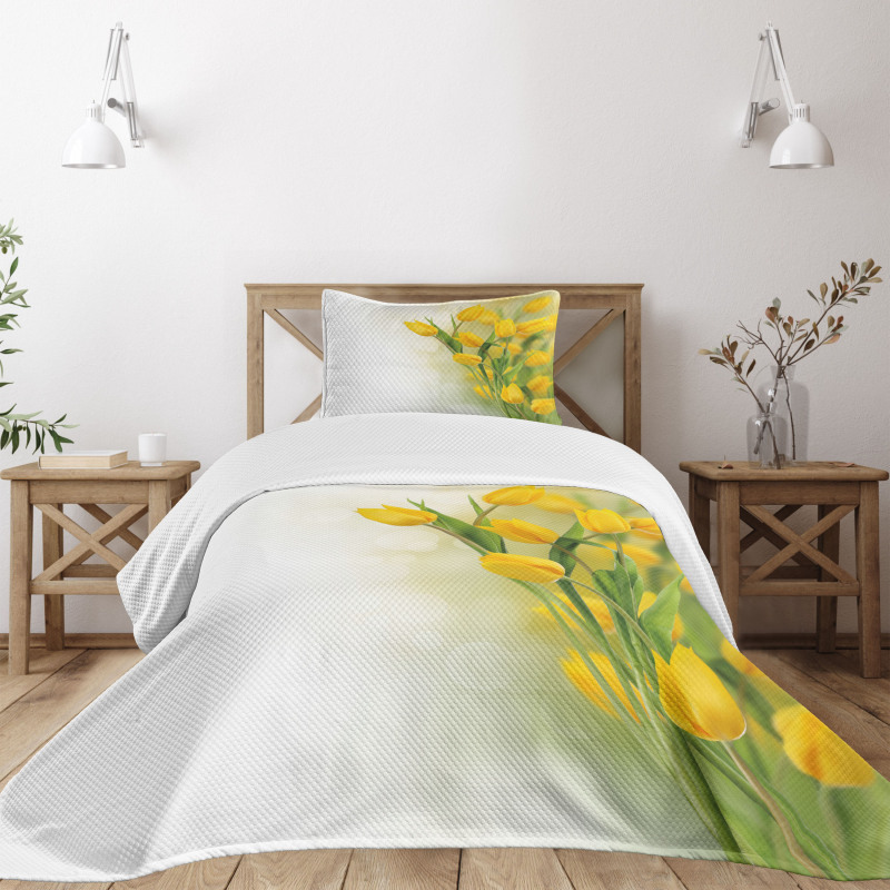 Romantic Tulips Bedspread Set