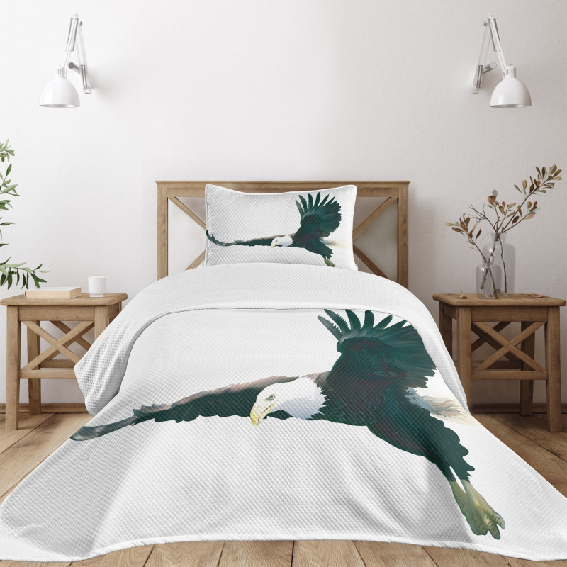 Huge Predator in Skies Bedspread Set