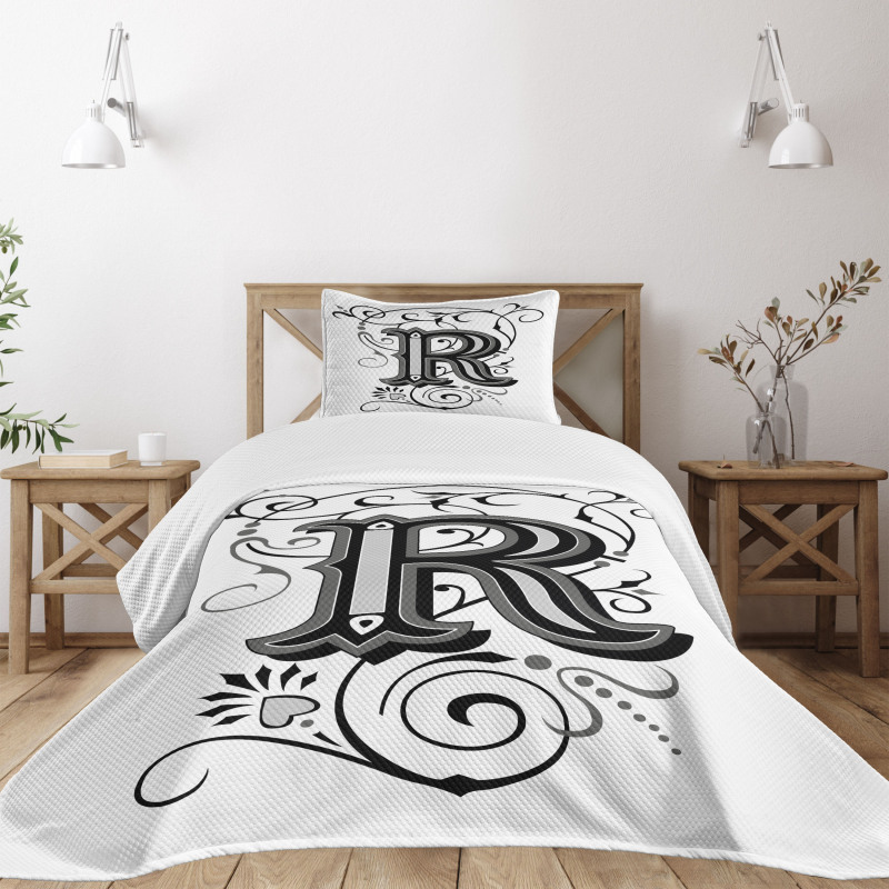 Antique R Typography Bedspread Set