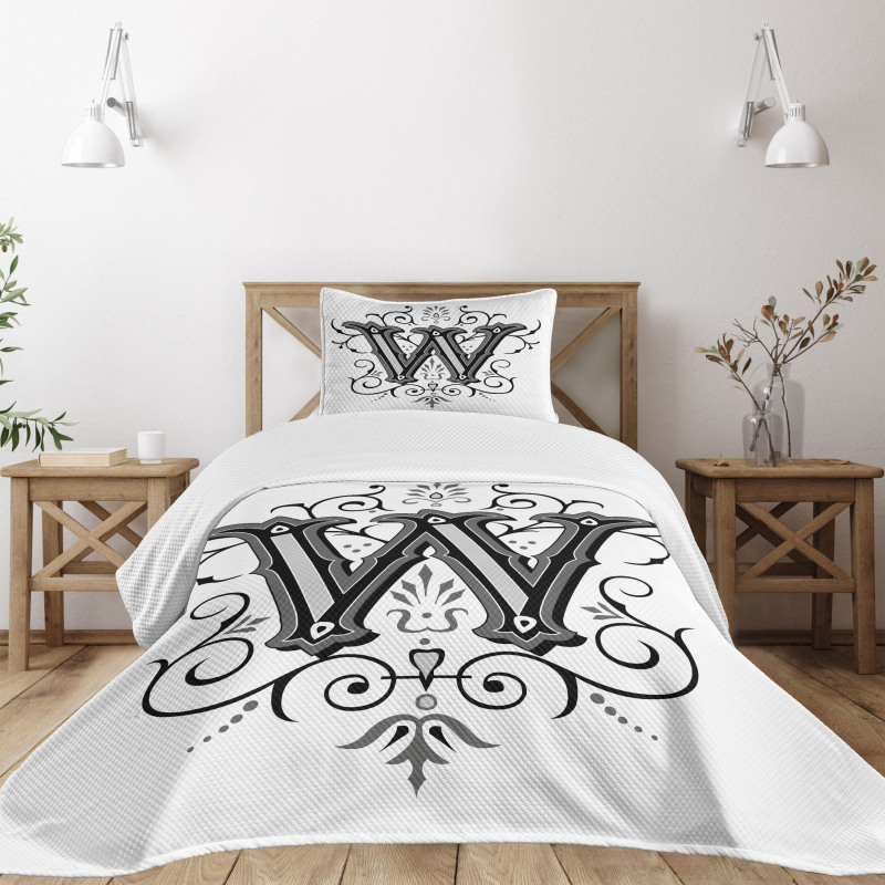 Abstract Ornamental W Bedspread Set