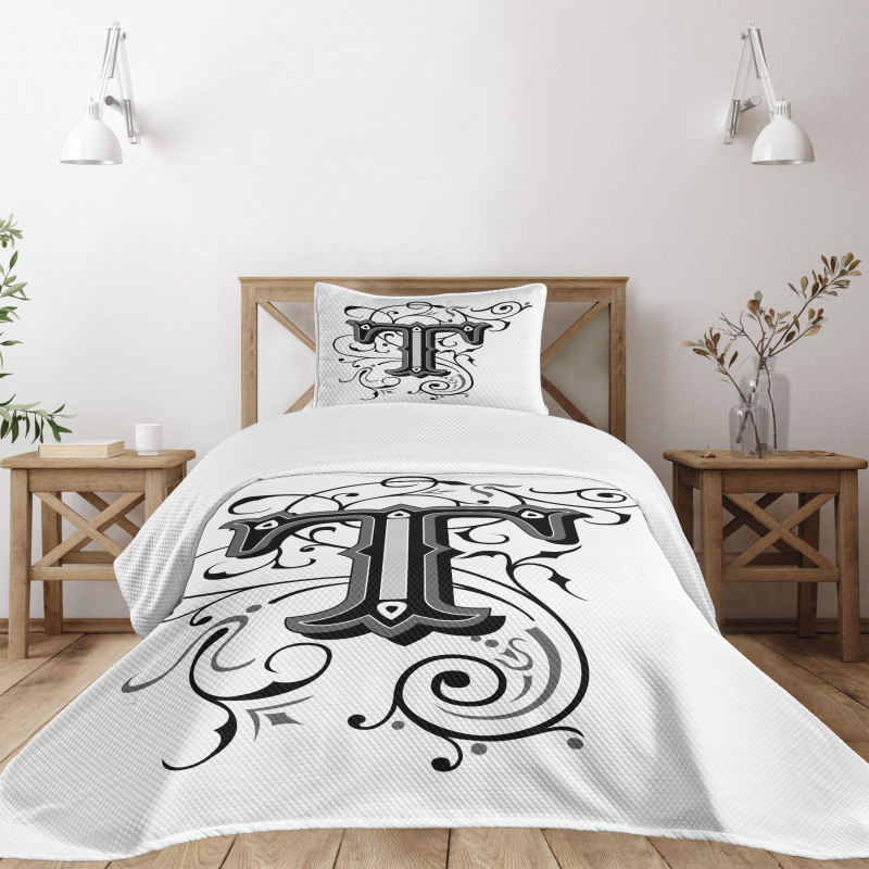 Symmetrical Monochrome Bedspread Set