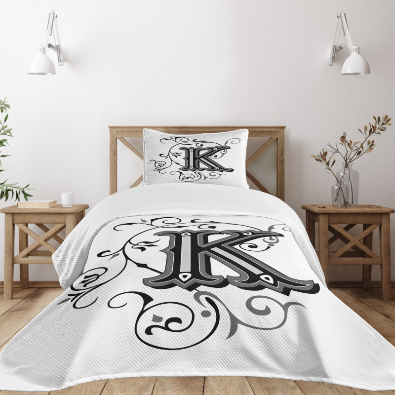 Illustrious Uppercase Bedspread Set