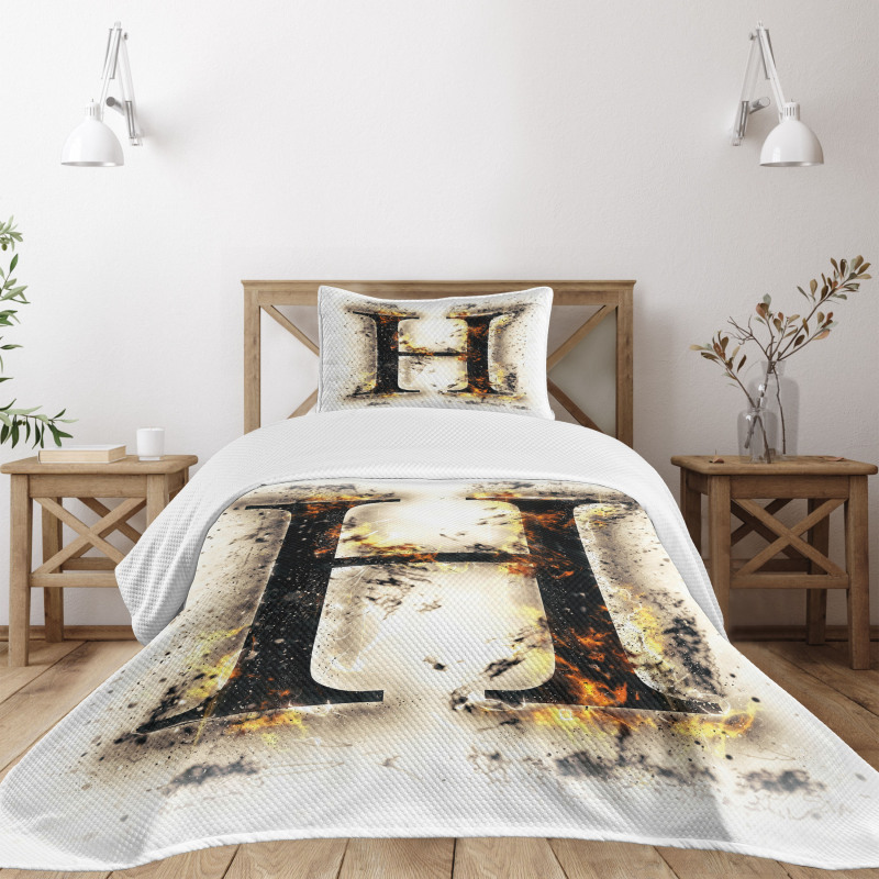 Ablaze H Sign Alphabet Bedspread Set