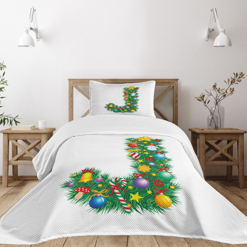 Uppercase Christmas Bedspread Set