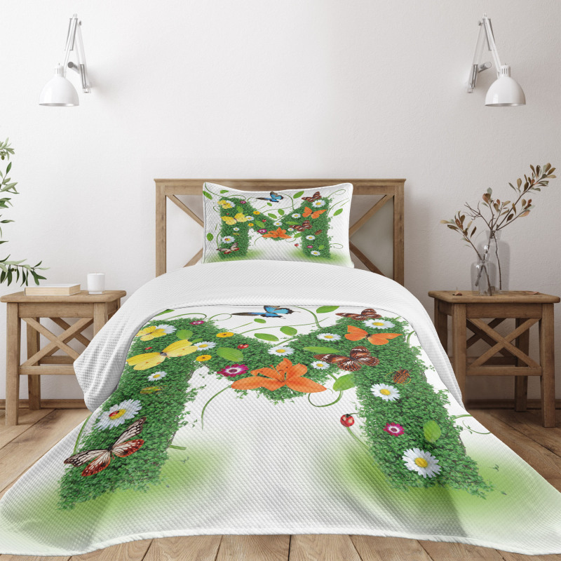 Flower and Butterfly M Bedspread Set