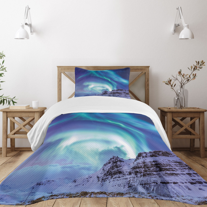 Aurora Borealis Iceland Bedspread Set