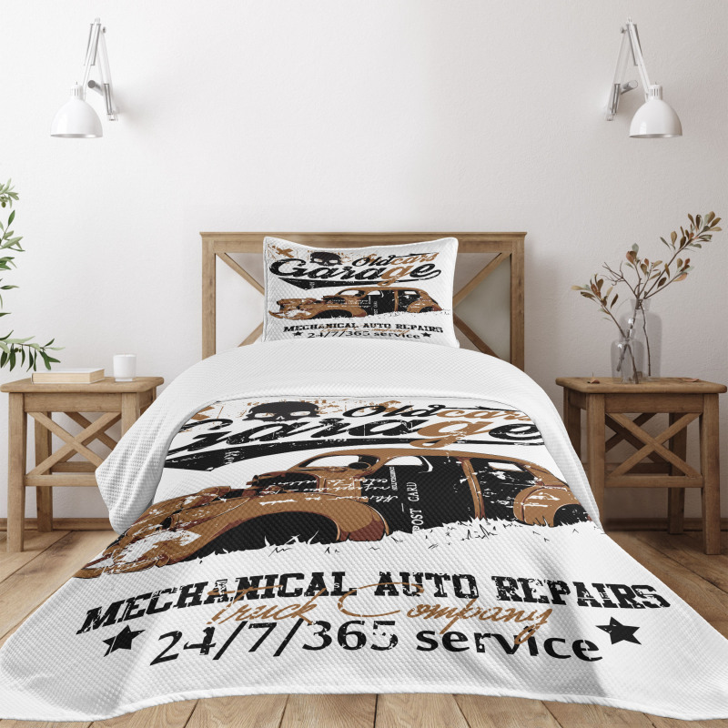 Old Garage Auto Repair Bedspread Set