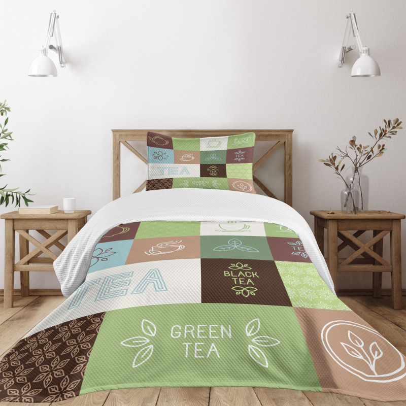 Checkered Tea Images Bedspread Set