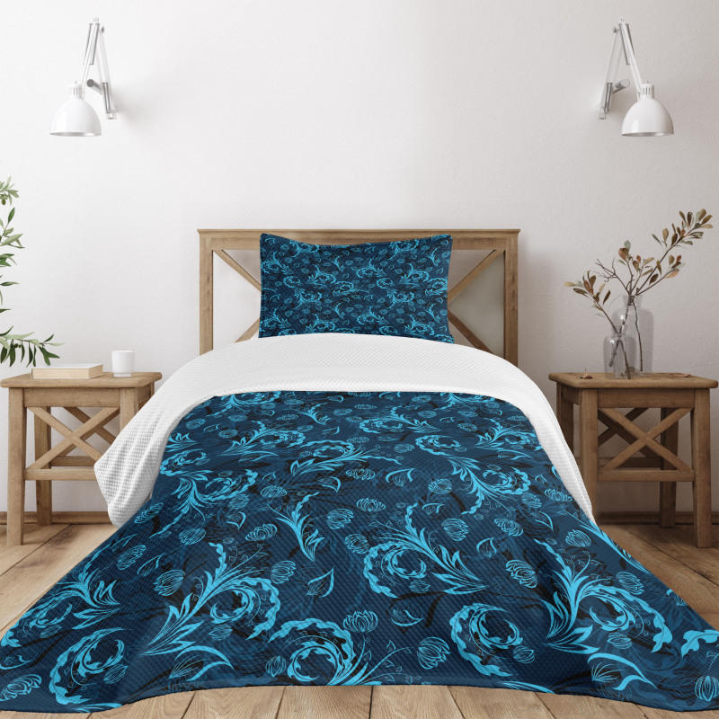 Damask Inspired Abstract Bedspread Set