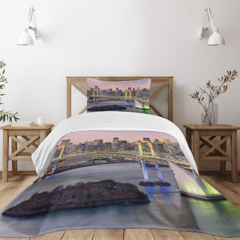 Tokyo Japan Bridge Bedspread Set