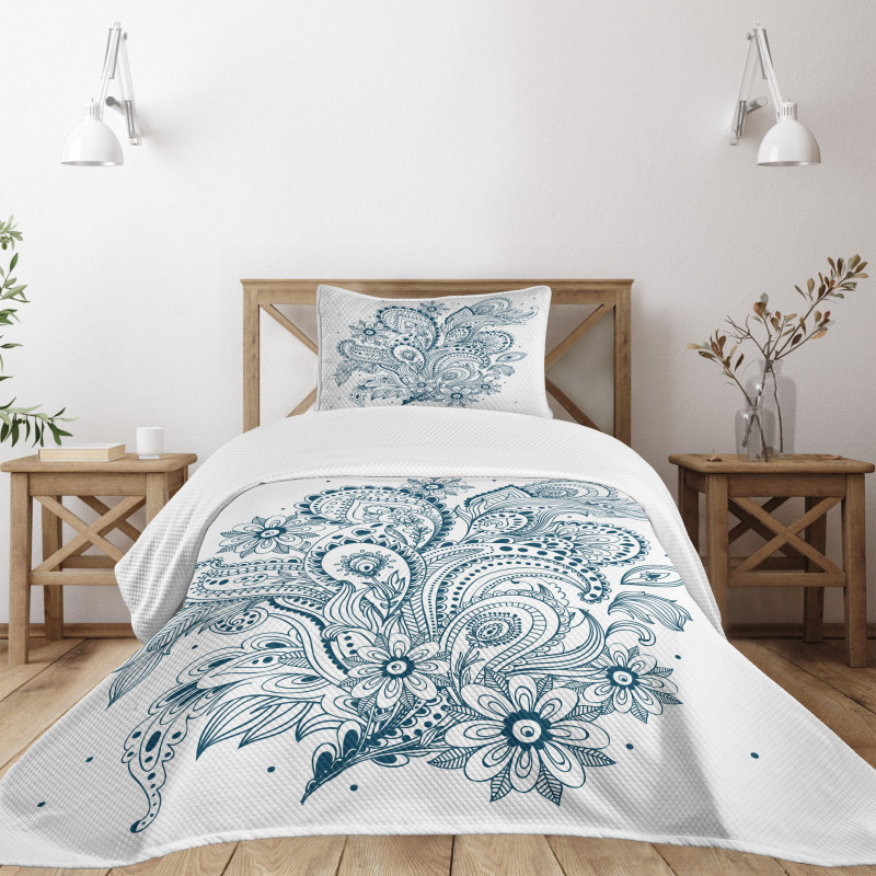 Ornate Floral Leaf Arrangement Bedspread Set