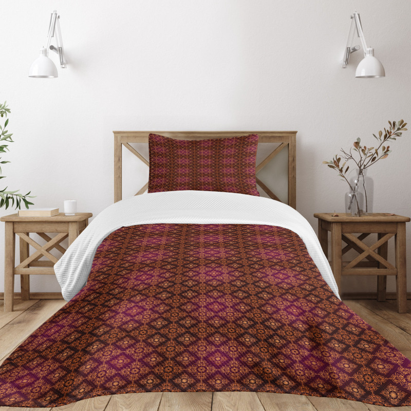 Abstract Victorian Style Bedspread Set