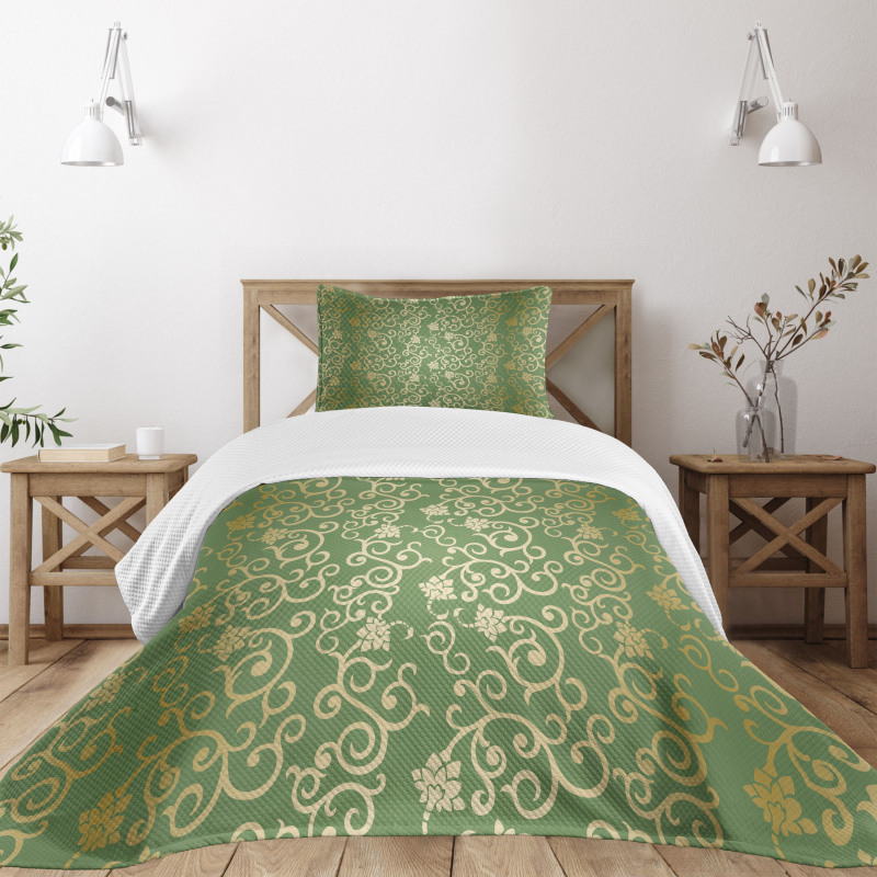 Floral Curls Bedspread Set