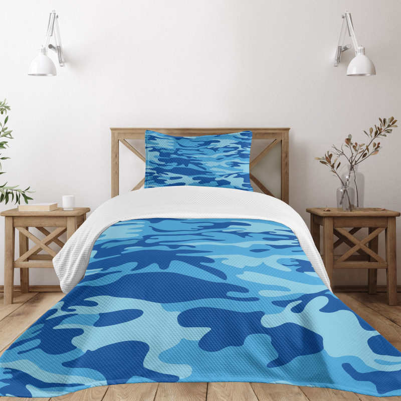 Aquatic Abstract Bedspread Set