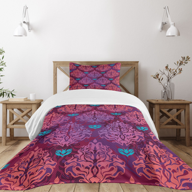 Natural Lilac Pattern Bedspread Set