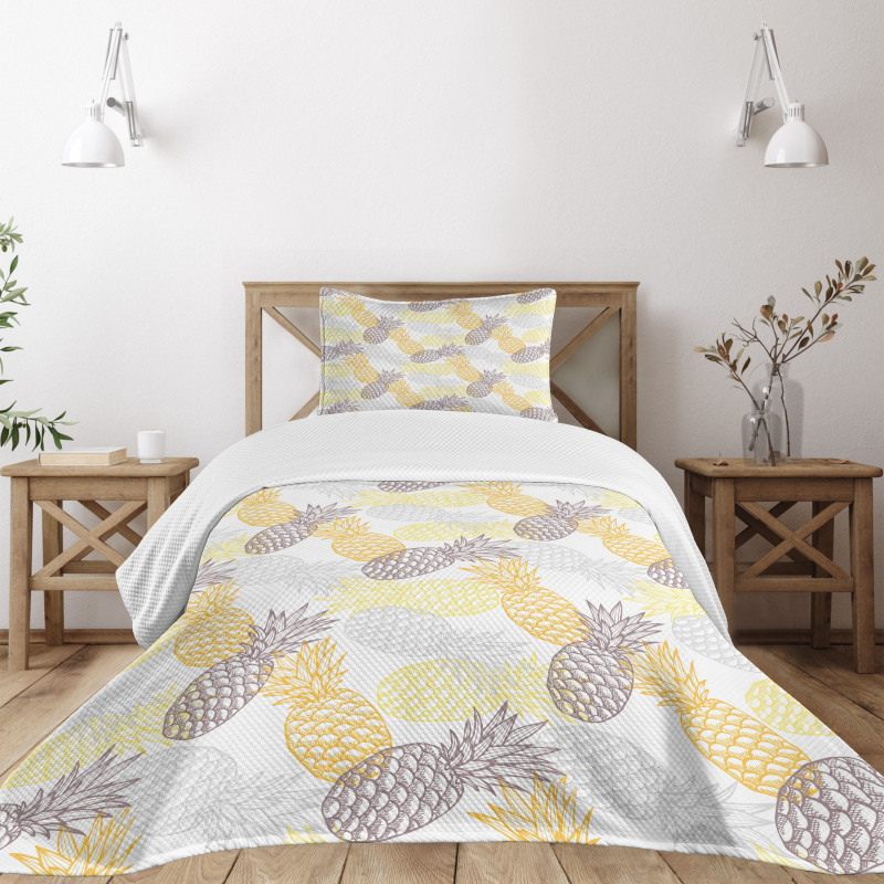 Exotic Pineapple Tropics Bedspread Set