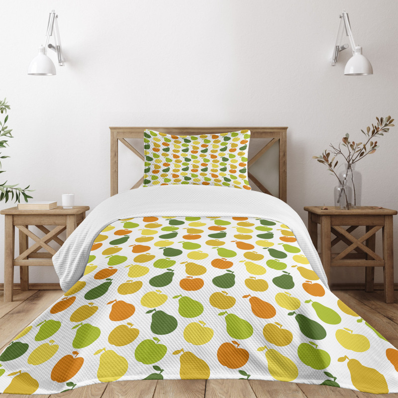 Apple Pears Fresh Garden Bedspread Set