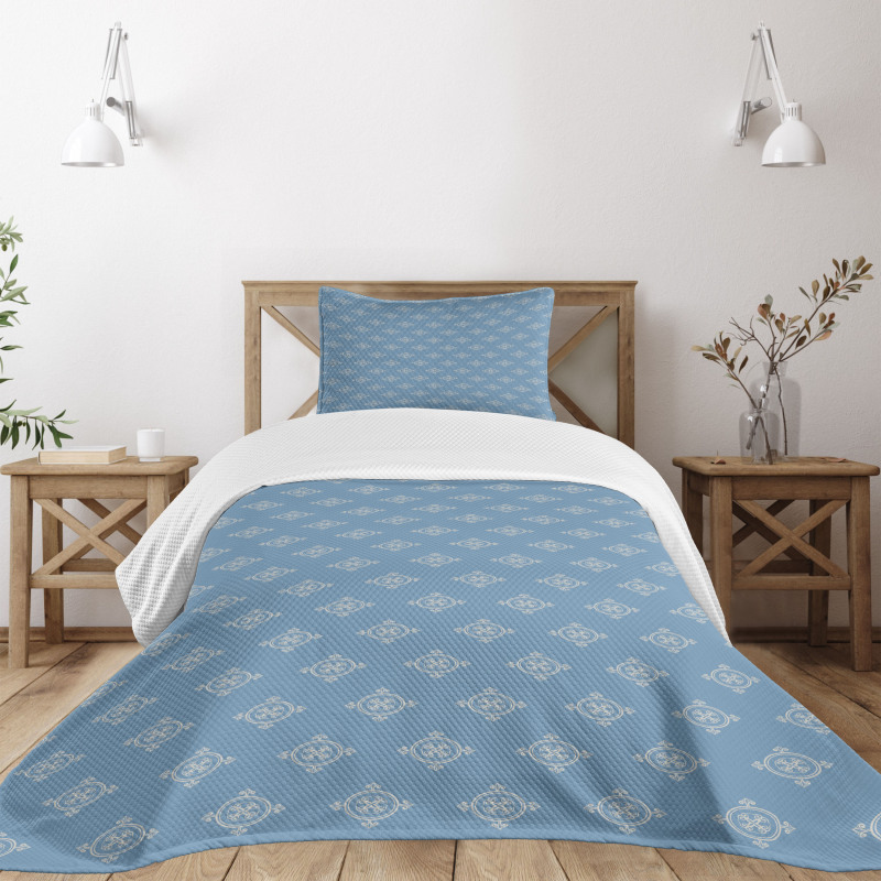 Medieval Pattern Bedspread Set