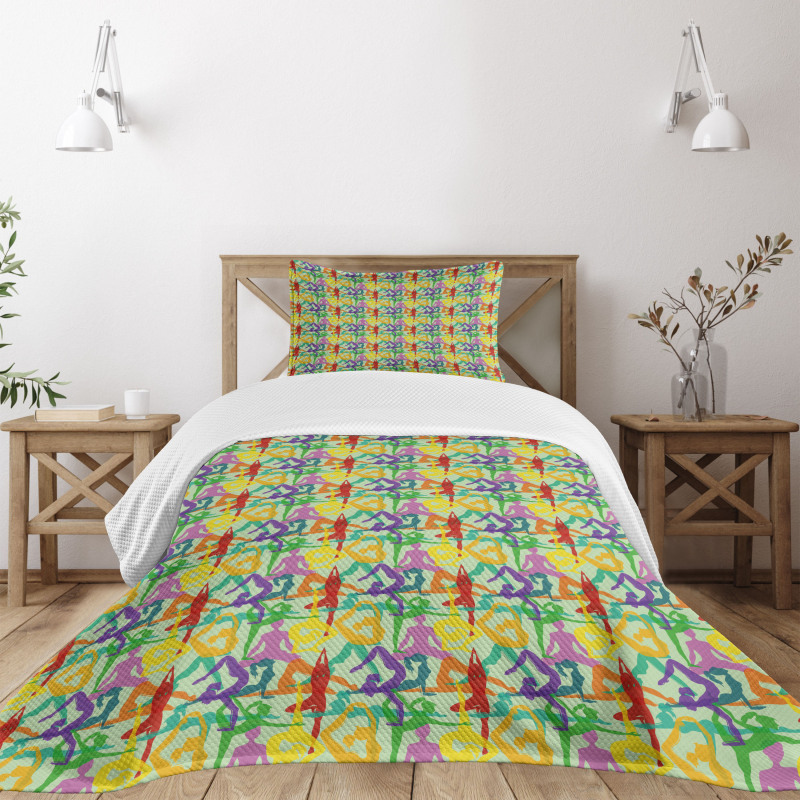 Colorful Poses Eastern Asia Bedspread Set