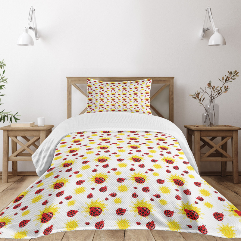 Summer Inspired Bugs Bedspread Set