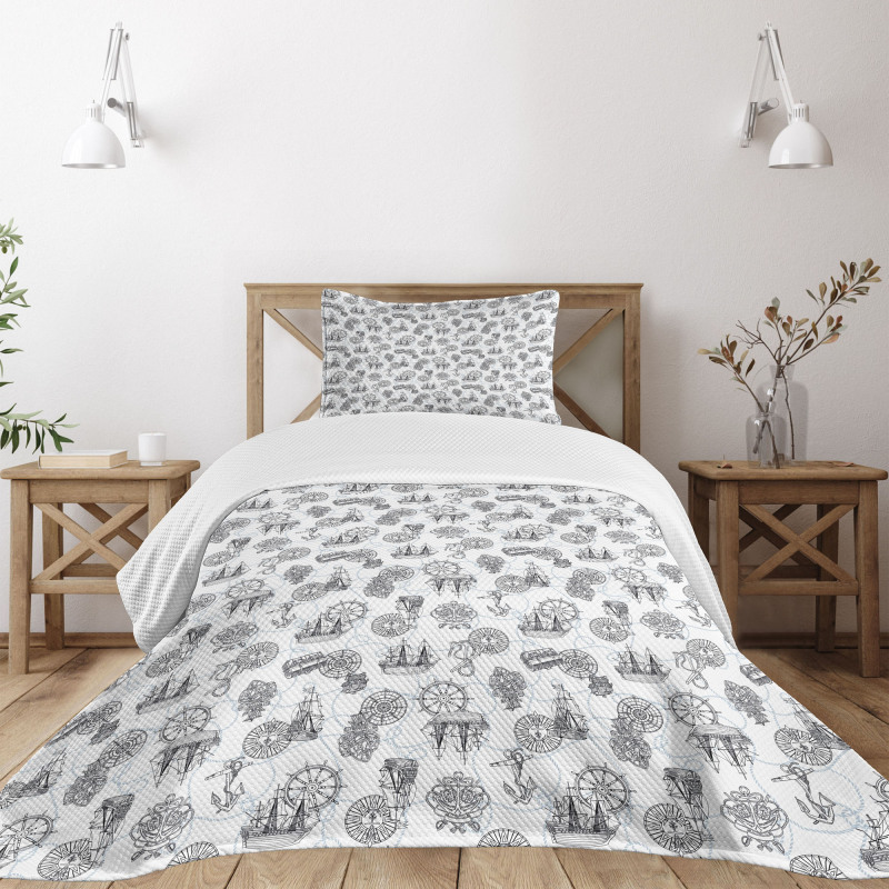 Sailing Boat Pattern Bedspread Set