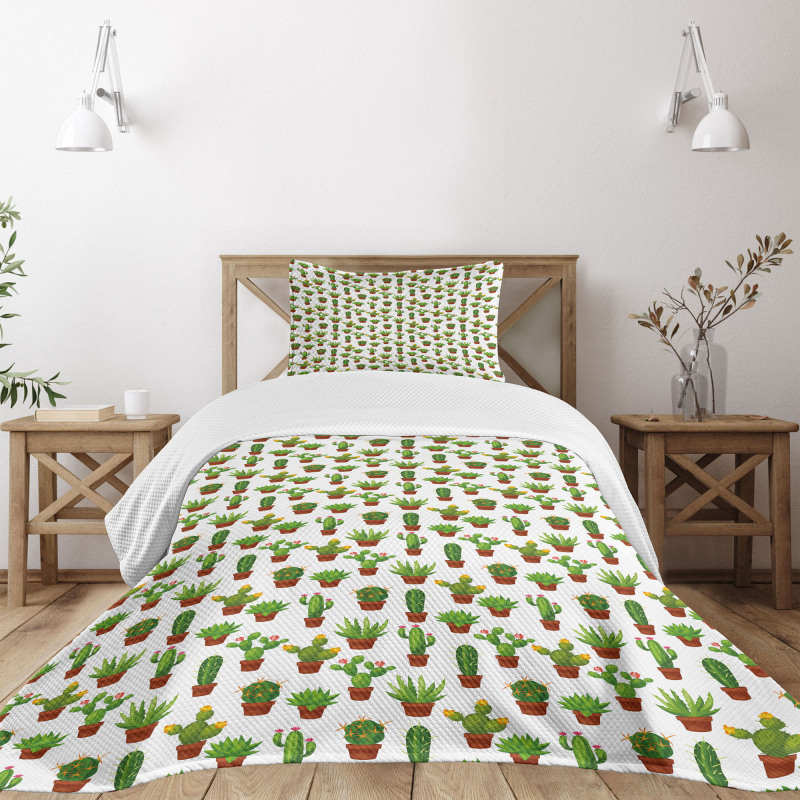 Floral Pattern Vases Bedspread Set