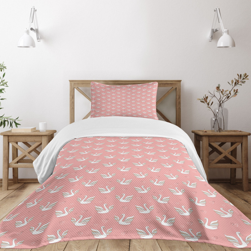 Patterned Wings and Hearts Bedspread Set