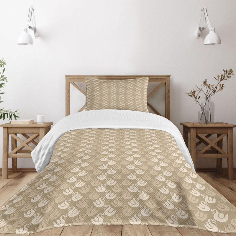 Abstract Curvy Silhouettes Bedspread Set