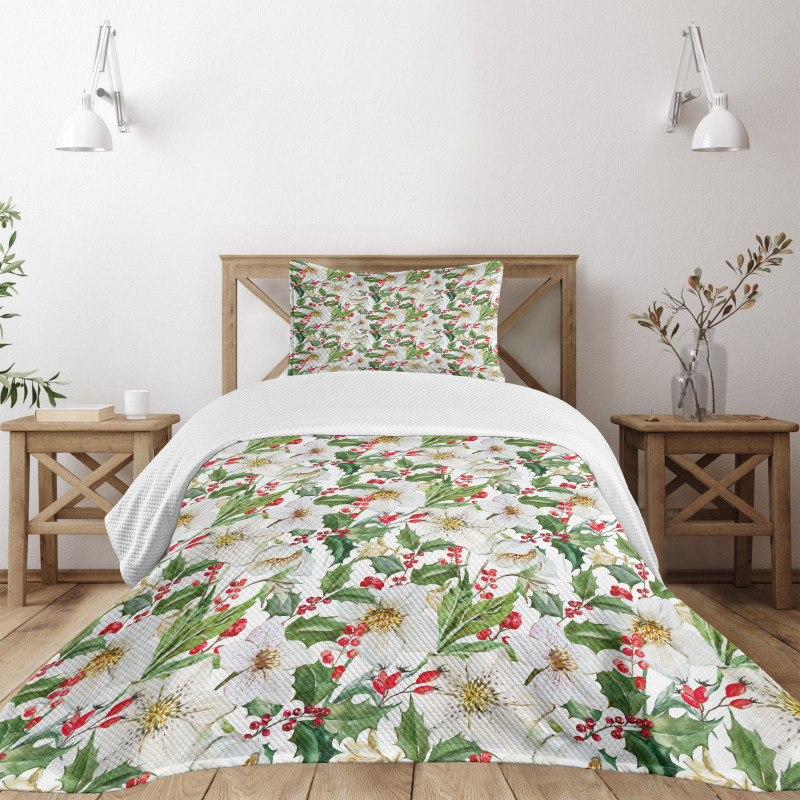 Poinsettia Pattern Bedspread Set