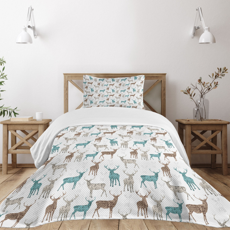 Old Text Animals Christmas Bedspread Set